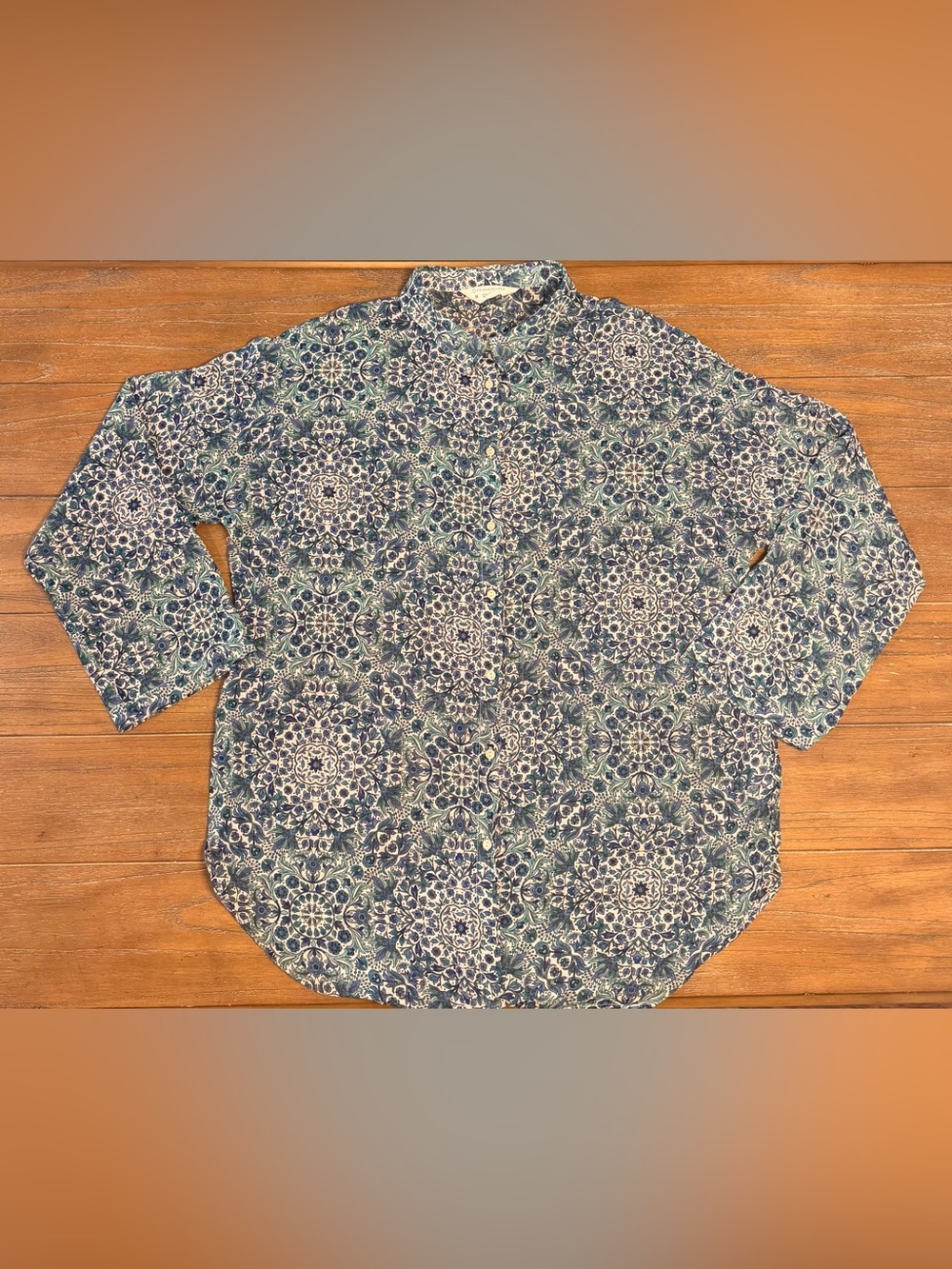 Primark Blue and White Floral Medallion Button-Down Shirt